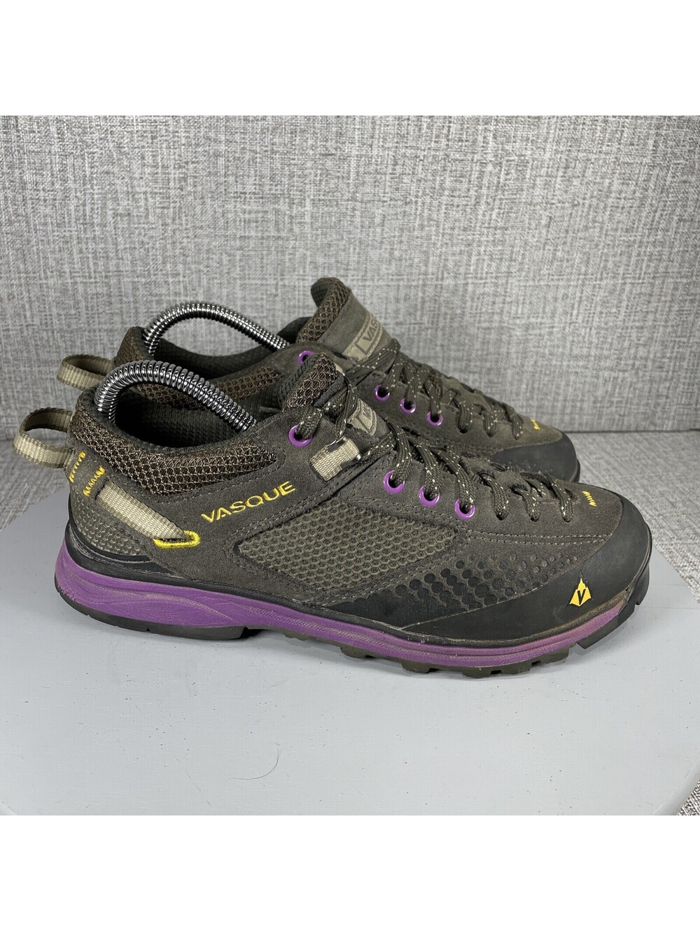 Vasque Womens Hiking Shoes Size 7 M 7321 Vibram Brown Purple Lace up boots
